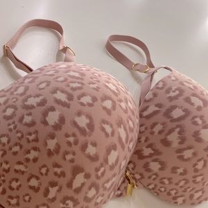 Victorias Secret Incredible Bra